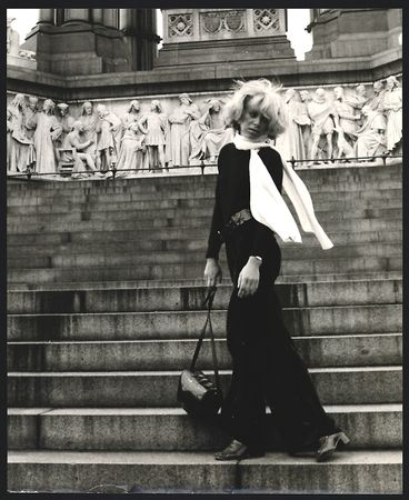 Fotografie Schauspielerin Mireille Darc 