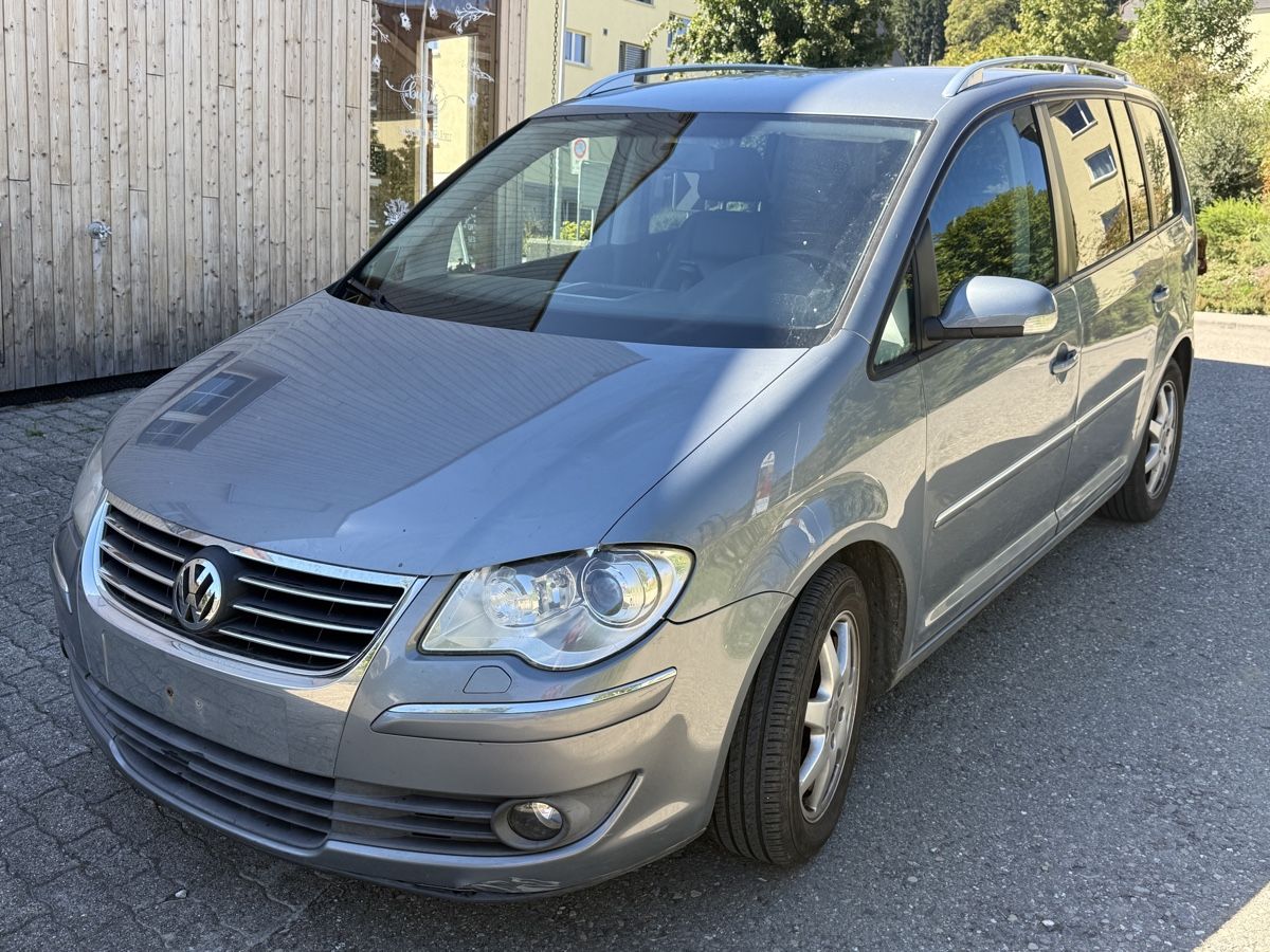 VW Automobili: VW Touran  – Usato da St.Gallen venduto da nouah 1