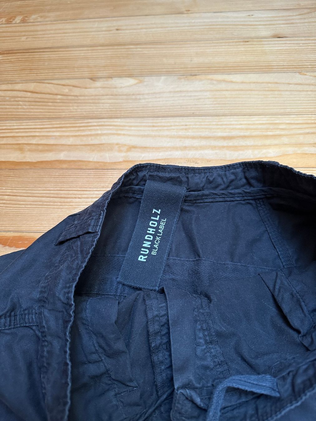 Rundholz Pantaloni: Rundholz black label Hose XS/S – Usato da Gümmenen venduto da FelizitasHermann 2