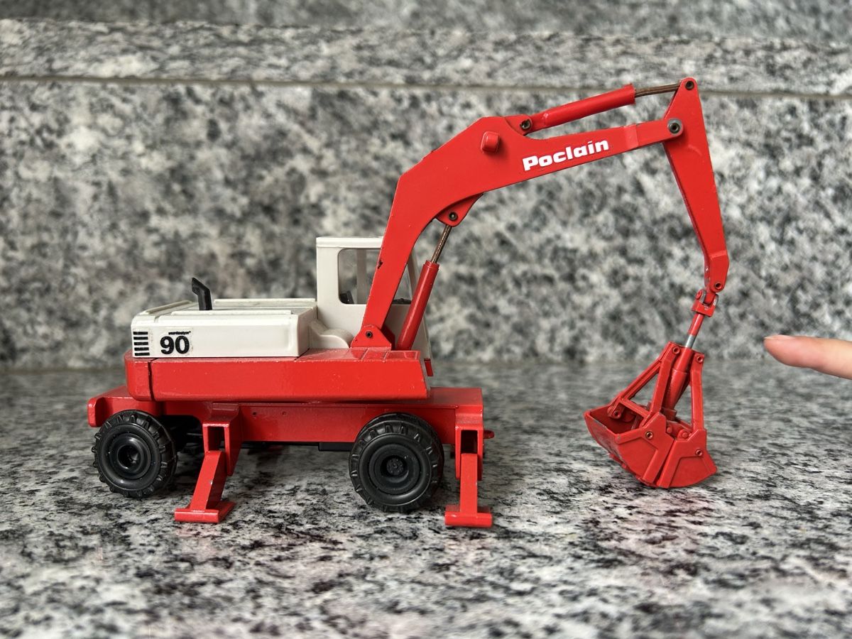 Kit di modellismo & Modellini statici: Poclain 90, 1:50 , Gescha – Usato da Horw venduto da Tigercat635 3
