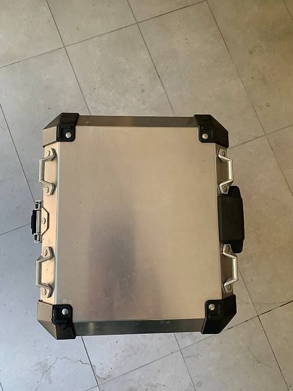 Topcase: BMW GS Adventure - TOP case alu – Usato da Ollon VD venduto da cha_hmv6 2