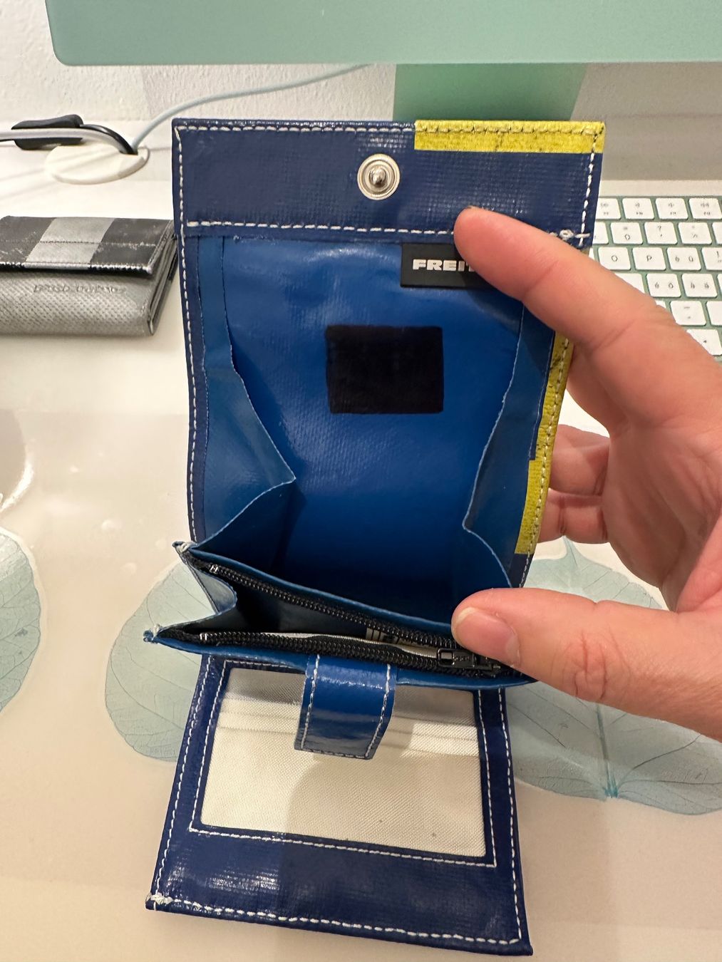 Freitag Portefeuilles: Freitag Miranda F58 – D'occasion à Melano par ale_x28c 3