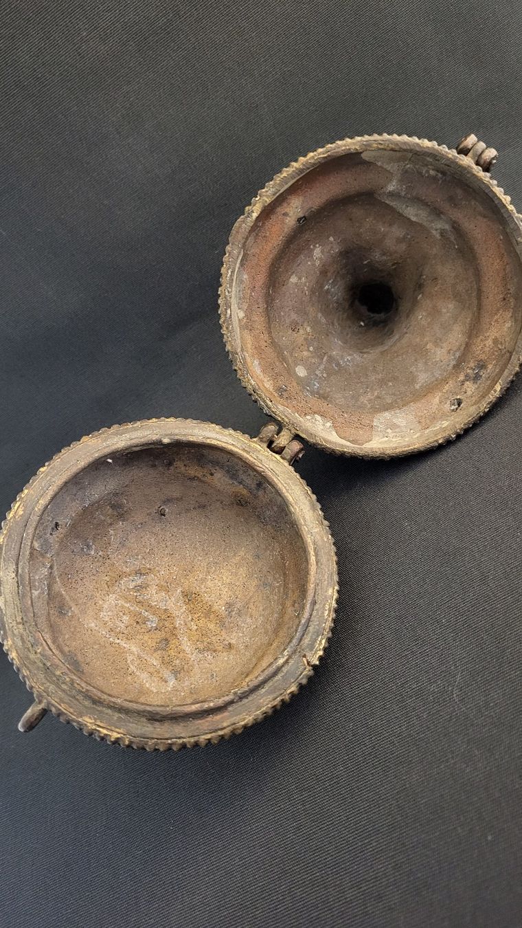 Figuren: Antike Bronze-Dose mit Ratte – Gebraucht aus Basel von spinne02 8