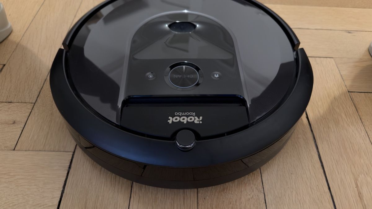 Irobot Aspirapolveri & Accessori: iRobot Roomba Combo i8 – Saug- & Wischroboter – Usato da Basel venduto da pat_ykj9 4