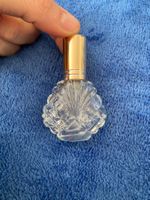Kleine praktische Parfümflasche aus Glas zum sprühen, leer!