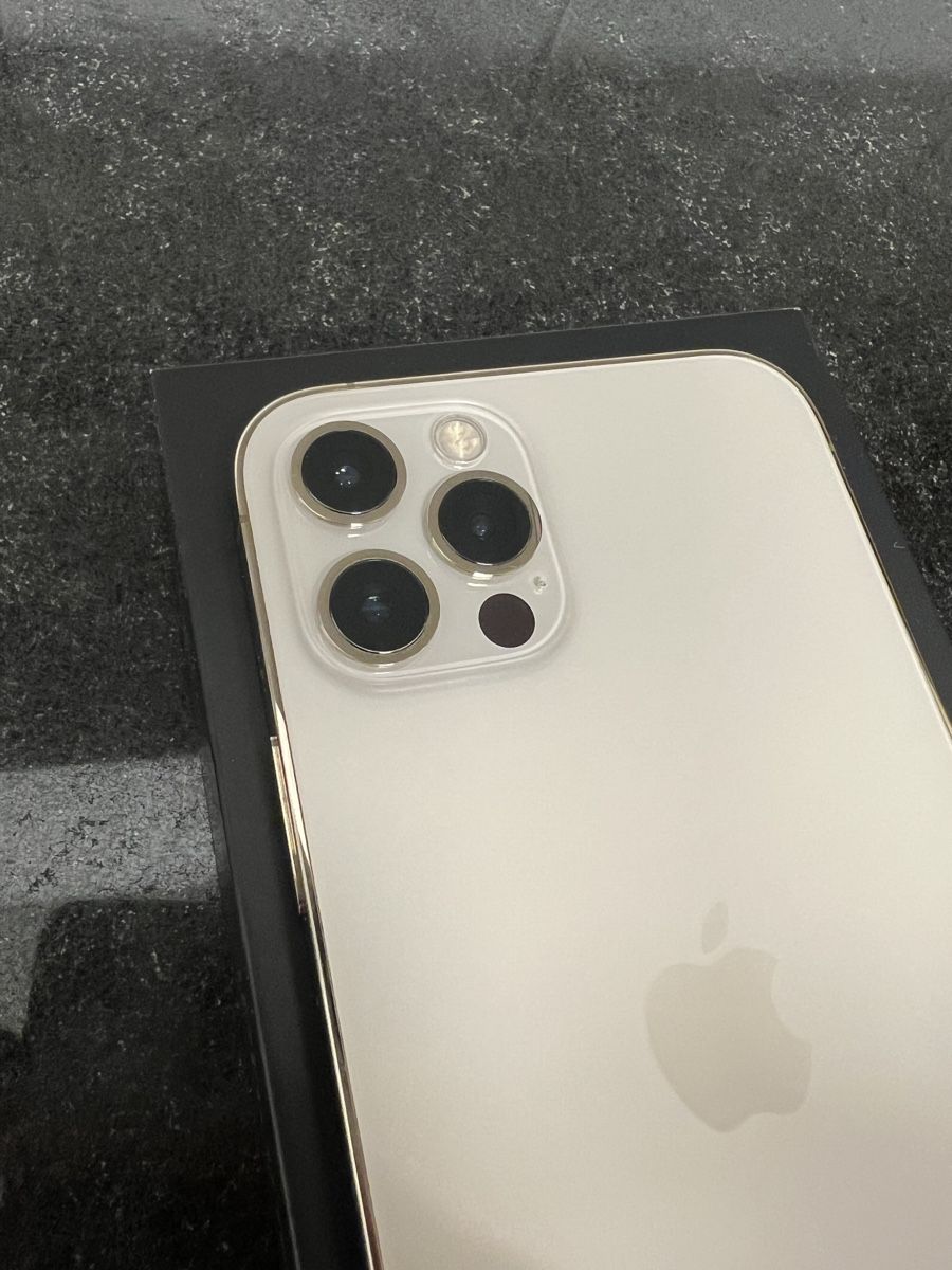 Apple Handys / Smartphones: iPhone 12 Pro, Gold, 128 GB – Gebraucht aus Chur von ZATO 8