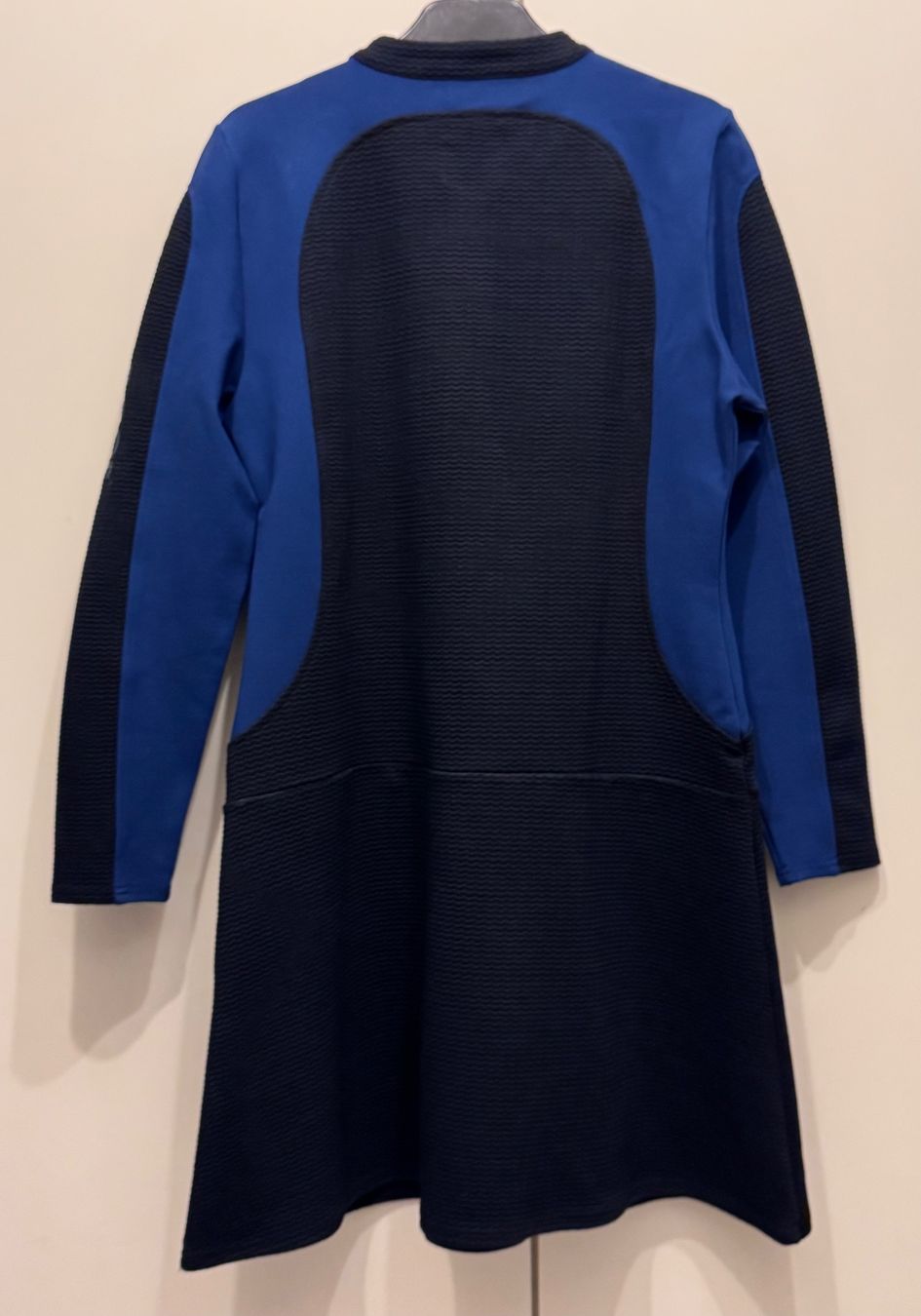 Robes: Robe KangaROOS, bleu/noir, taille 44 – Neuf avec emballage d'origine à Genève par OnSale 3