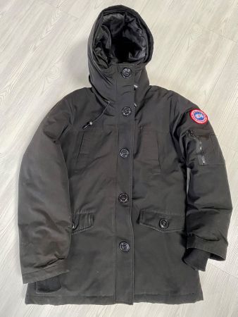 Damen-Daunenjacke von Canada Goose Gr.S/P
