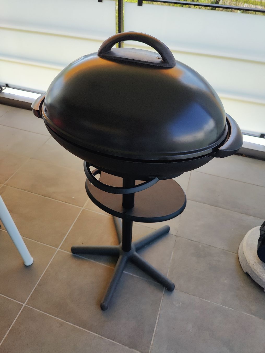 Steba Griglie: BBQ-Säulengrill Steba VG 366 Big De Luxe – Usato da Buchs SG venduto da Lego.Enthusiast 1