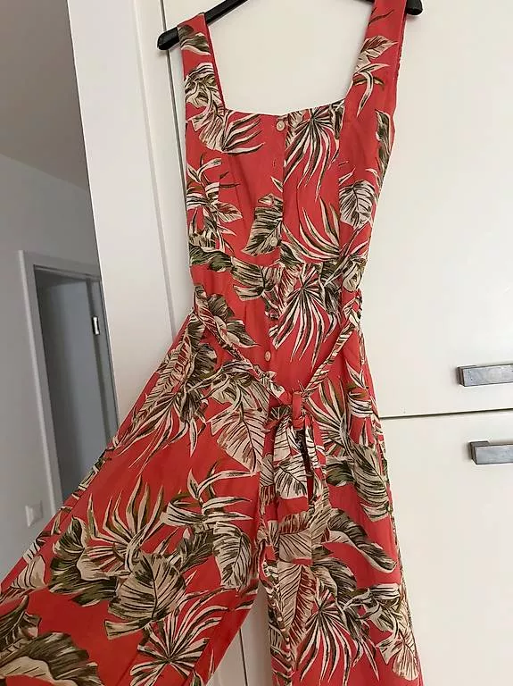 Jumpsuits: Tuta Mango – Gebraucht aus Massagno von lad_cv7t 1