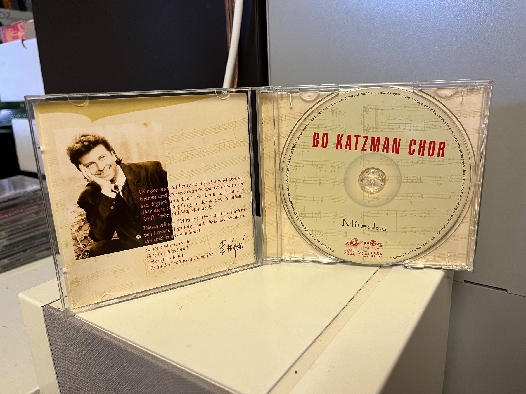 CD: Bo Katzman Chor - Miracles - HA11G – Usato da Küsnacht ZH venduto da swisssales.net 2