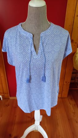 Damenbluse Tchibo Grösse 36/38(eher grösser) blau gemustert 
