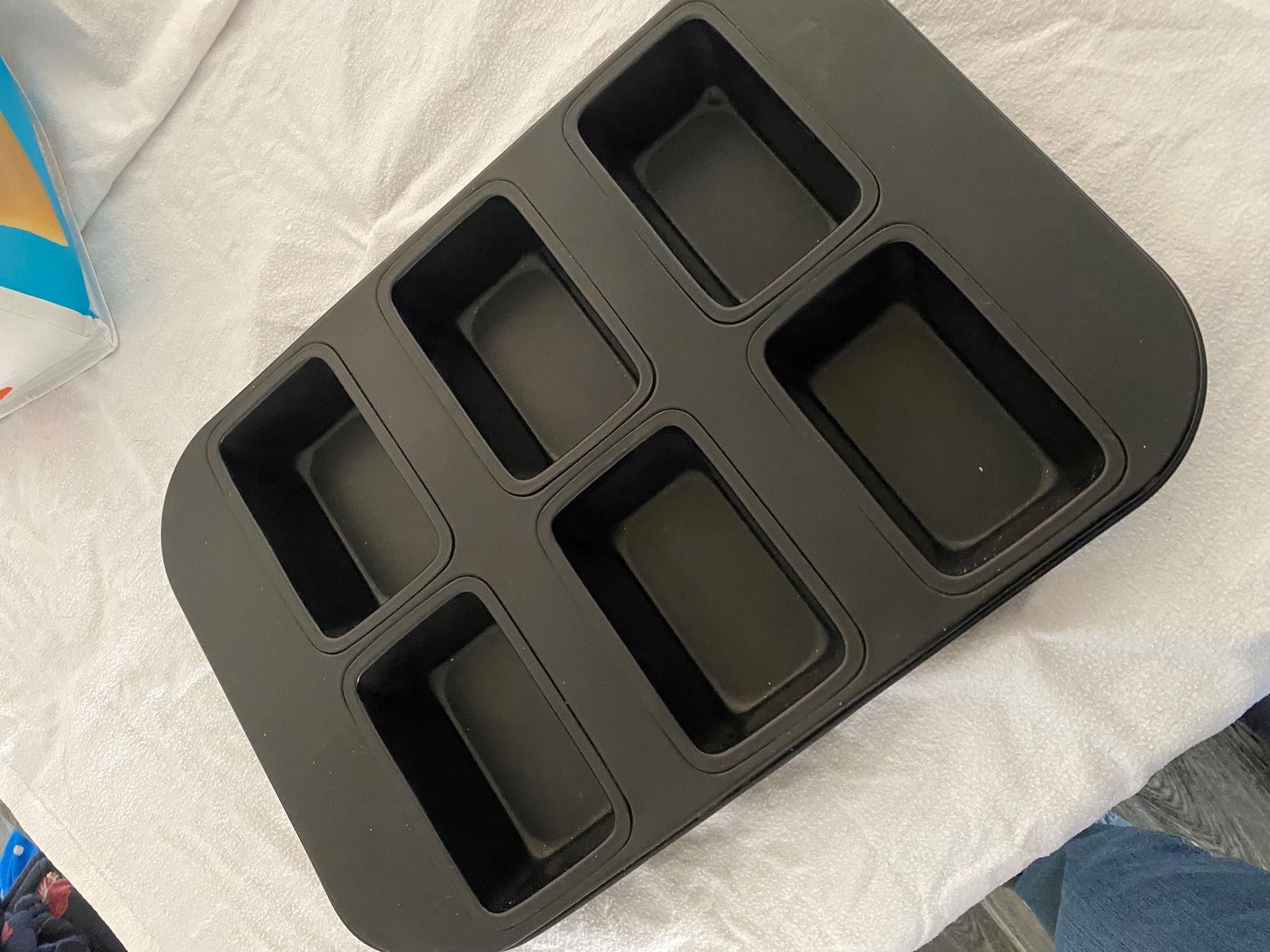 Teglie da forno: 20x Ausstechformen & 1x Spitzbueb & 3x Backformen – Usato da Allenwinden venduto da Obalu 3