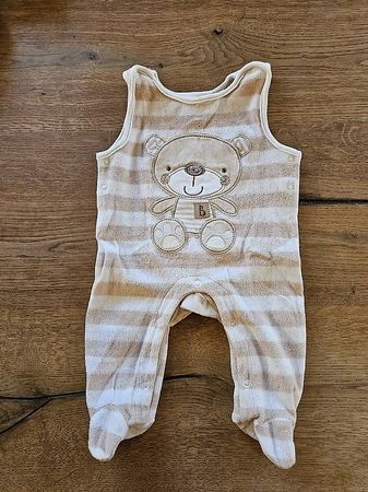 Strampler, Pyjama 50 (eher 56)
