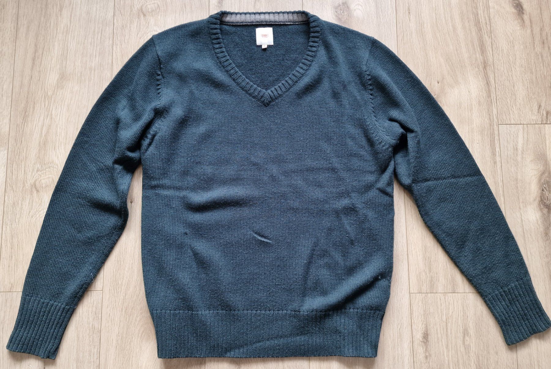 Pullover & Sweatshirts: 3x Herren Pullis Pullover Sweater Grösse M Lammwolle – Gebraucht aus Zürich von businessman80 3