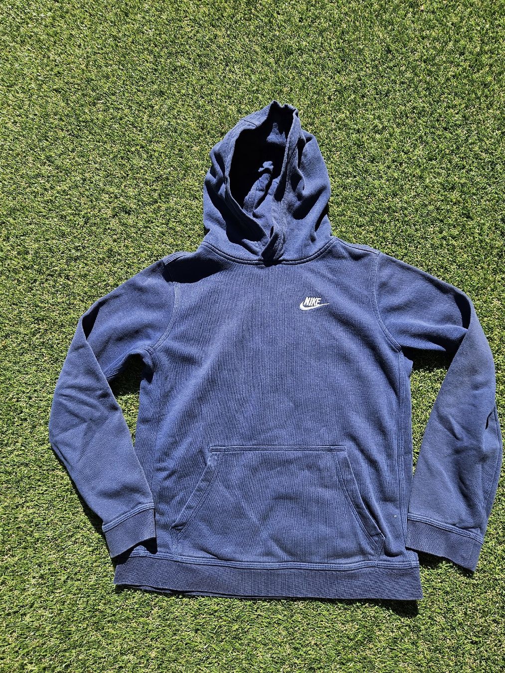 Nike Maglioni & Felpe: Nike sweat capuche 158-170 – Usato da Peseux venduto da Astana