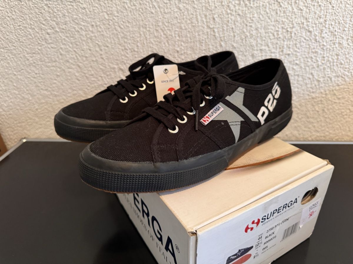 Superga Herrenschuhe: Sneakers von Superga, Grösse 44, neu – Neu und originalverpackt aus Wilderswil von Renaissance1 4