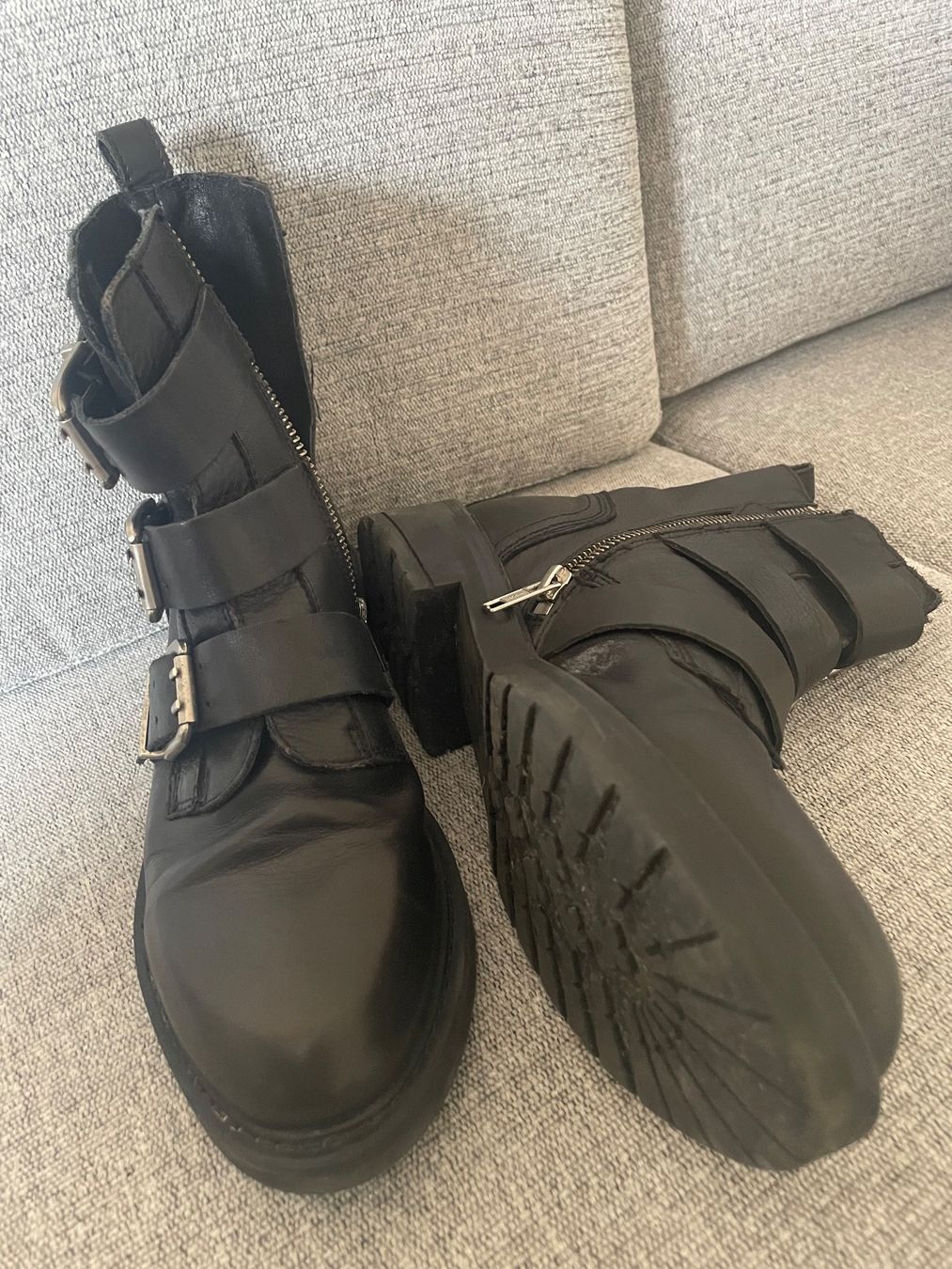 Scarpe da donna: Pavement Stiefelette echtleder 38 – Usato da Winterthur venduto da madame05 1