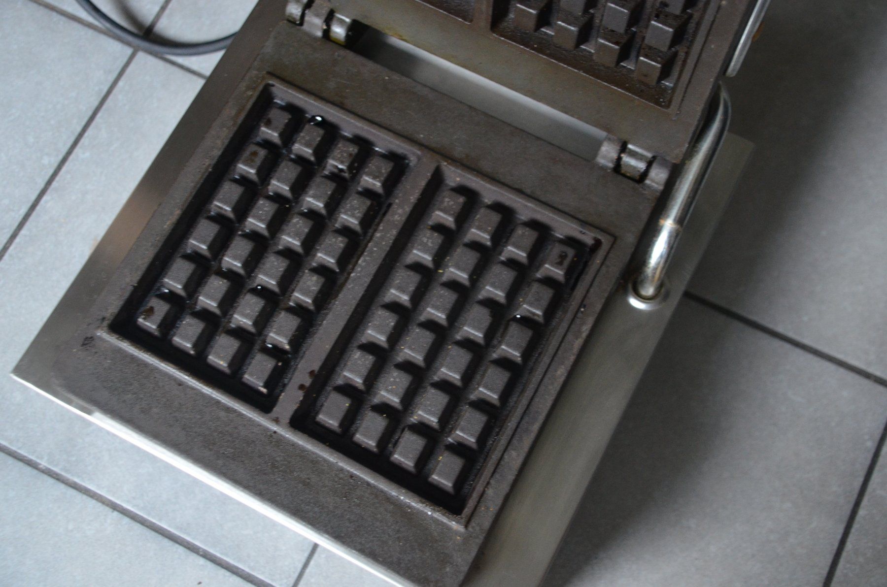 Elettrodomestici da cucina: Hendi Waffelmaschine / machine à gaufres1500W – Usato da Collonges venduto da arashee 3