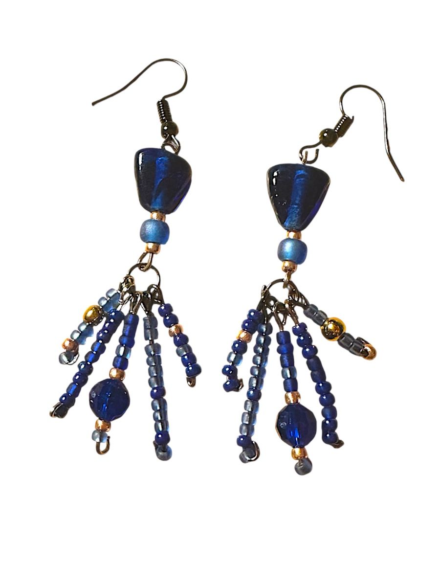 Ohrringe & -stecker: Boucle perles bleu – Neu (gemäss Beschreibung) aus St-Saphorin-Morges von chl_s5rr