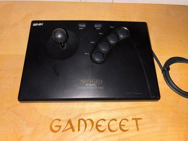Snk Controller: NEO GEO AES SNK Arcade Stick – Usato da Steinach venduto da Gamecet