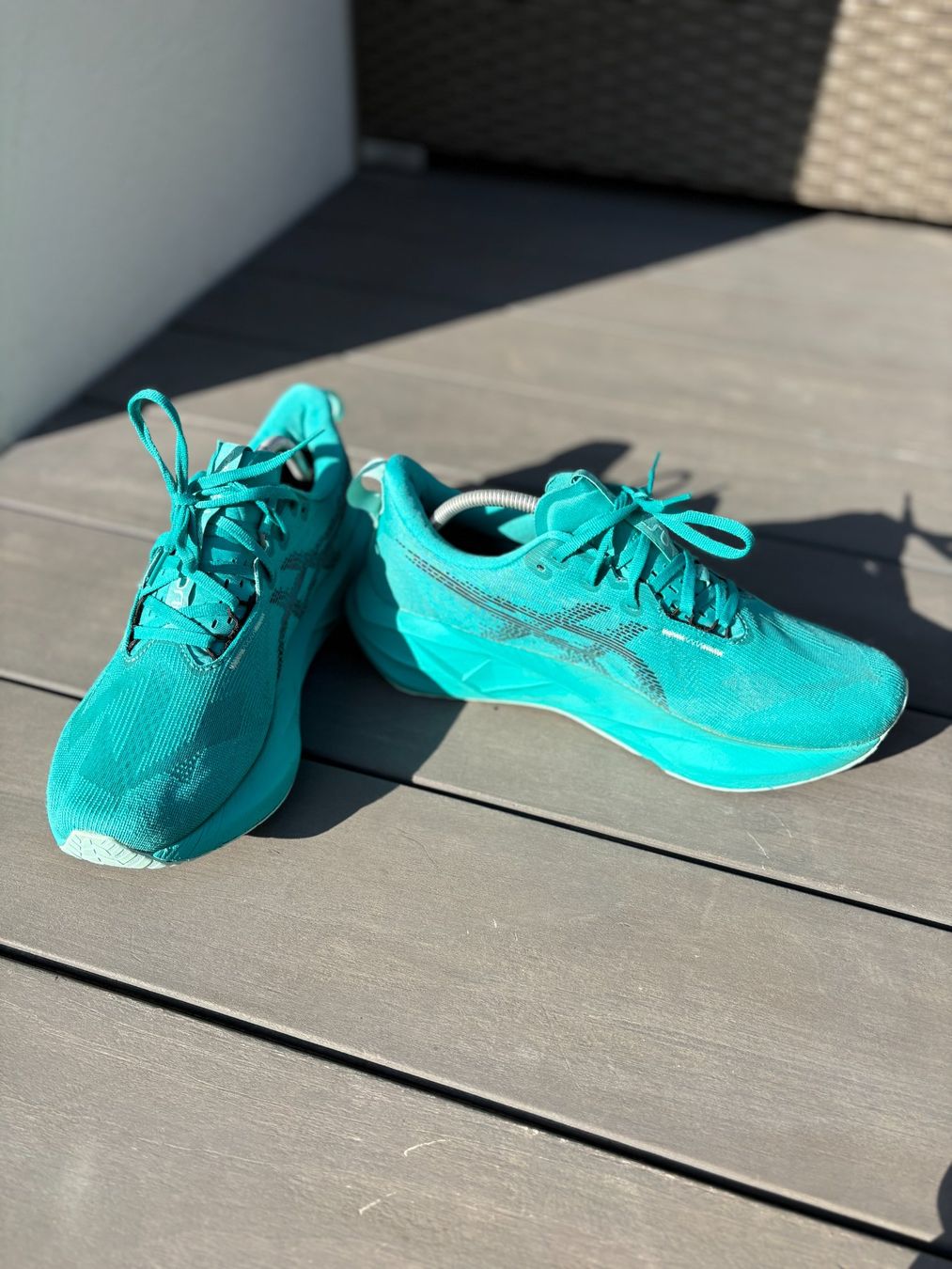 Asics Scarpe da uomo: Asics Novablast 5 Gr. 44.5 Runningschuhe – Usato da Niederwil AG venduto da Pascal879 4