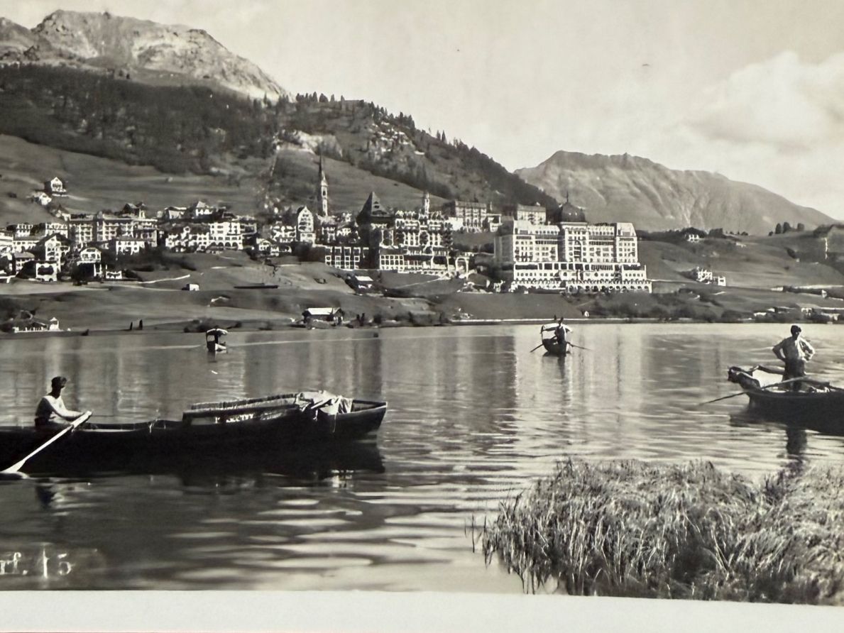 Cartoline postali: St. Moritz - Barques sur le Lac - AK – Usato da Lutry venduto da Ediego 2