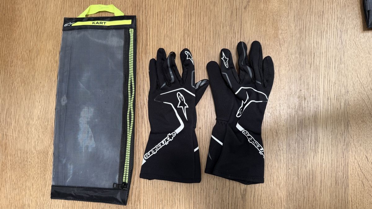 Alpinestars Guanti & manicotti: Alpinestars Tech-1 K Race Kart-Handschuhe – Nuovo (secondo la descrizione) da Schinznach-Dorf venduto da jeanluc108