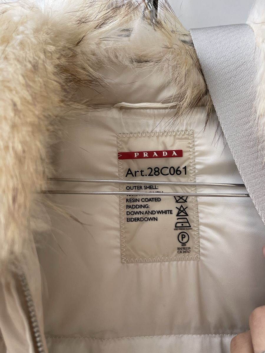 Prada Vestes: Prada Jacket – D'occasion à Adliswil par DariaU0709 4