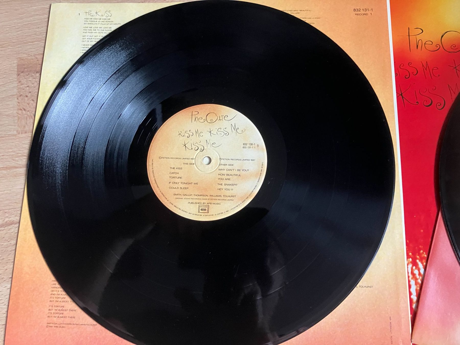 Dischi in vinile: The Cure – Usato da Aarwangen venduto da Jukebox3 5