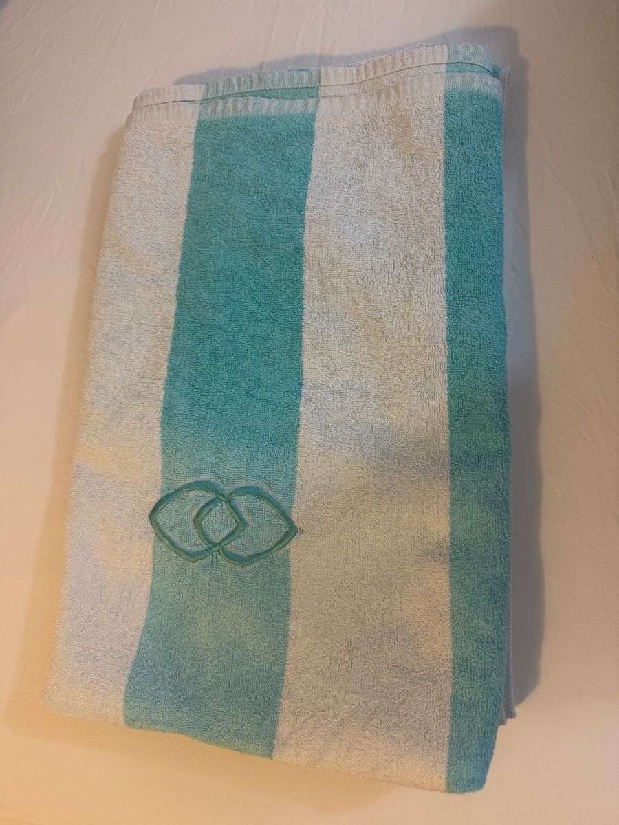 Teli da bagno: Serviette de plage / linge Hotel Sofitel rayée turquoise – Usato da Lausanne venduto da Stephaniesdressing 2