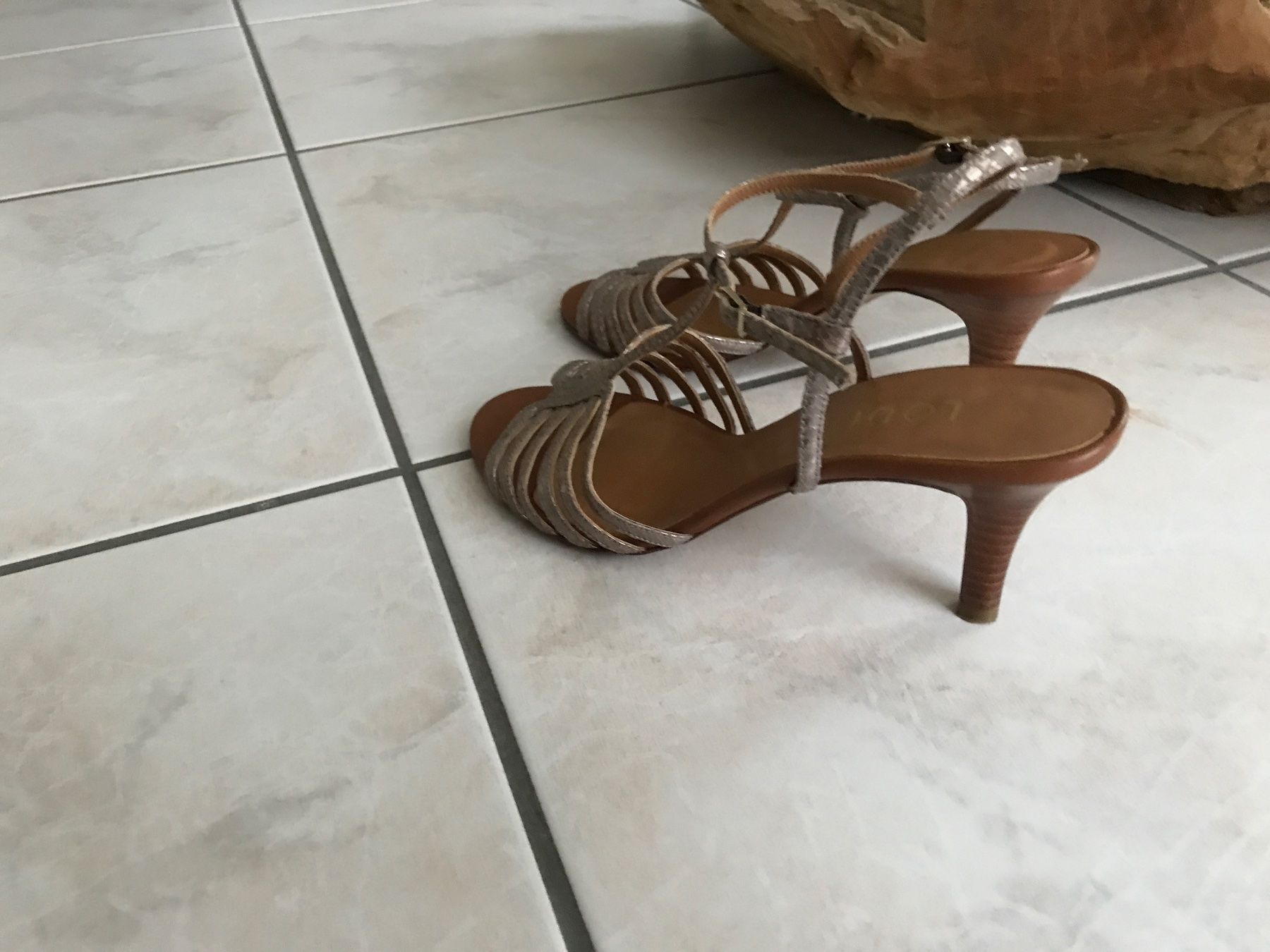 Scarpe da donna: Lodi Sandalen – Nuovo (secondo la descrizione) da Landschlacht venduto da girris100 2