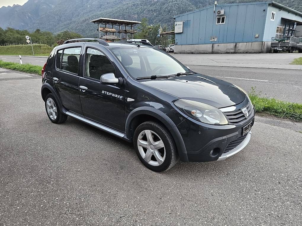 Automobili: DACIA SANDERO STEPWAY  – Usato da Biasca venduto da autolowcost 4