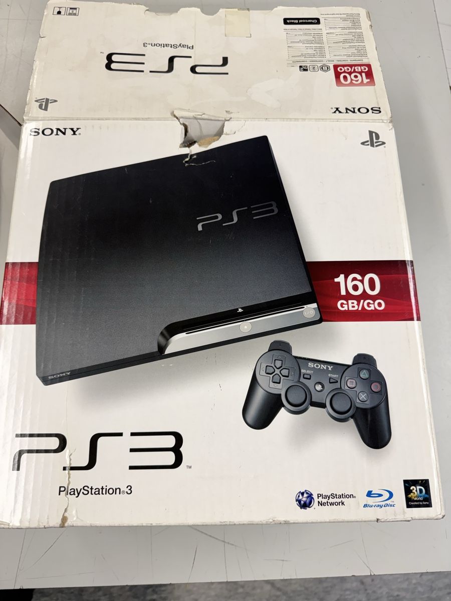 Sony Console: Sony PlayStation 3 160GB mit Controller und Kabeln – Usato da Rothenthurm venduto da YT-