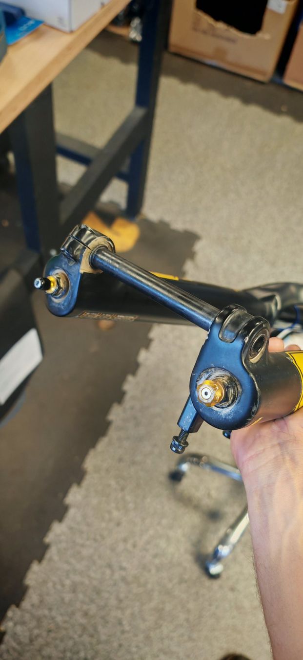 Öhlins Ersatzteile: Ohlins rxf 38 m.2 29 170mm – Gebraucht aus Chur von enr_w7dk 3