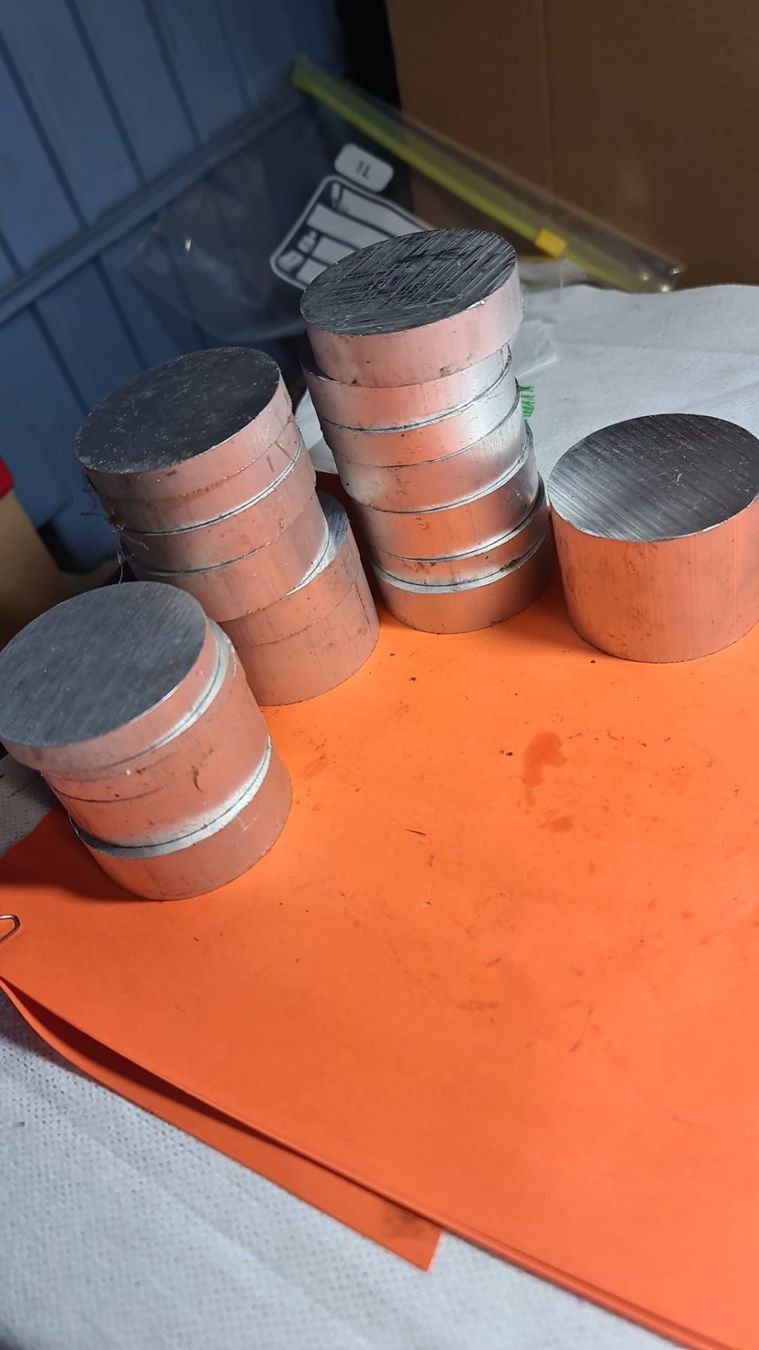Autres fournitures industrielles: Alu teilen – D'occasion à Egerkingen par ogi3131 3