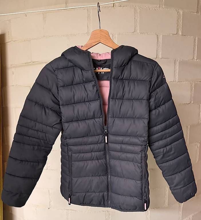Vestes & Manteaux: Winterjacke Grösse 152 – D'occasion à Untersiggenthal par man_6jnt