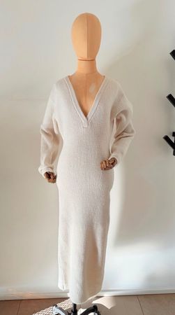 H&M Kleid Strickkleid, Beige Maxi Dress Zara cos Massimo