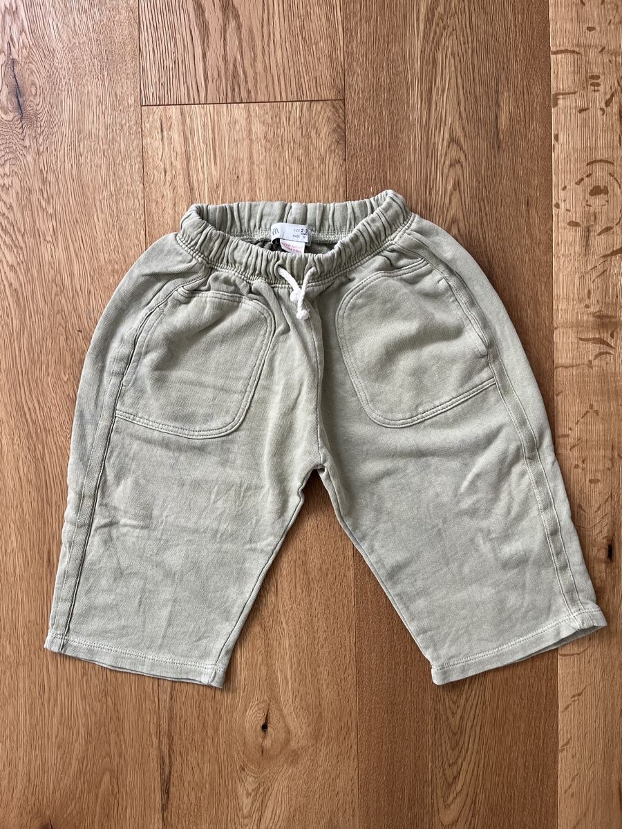Zara Hosen: Zara Kids Hose, Gr. 98 – Gebraucht aus Interlaken von fbnscl