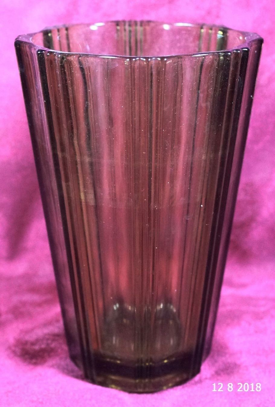Vasi & Recipienti: Glas Vase Braun – Usato da Basel venduto da The_Onliners