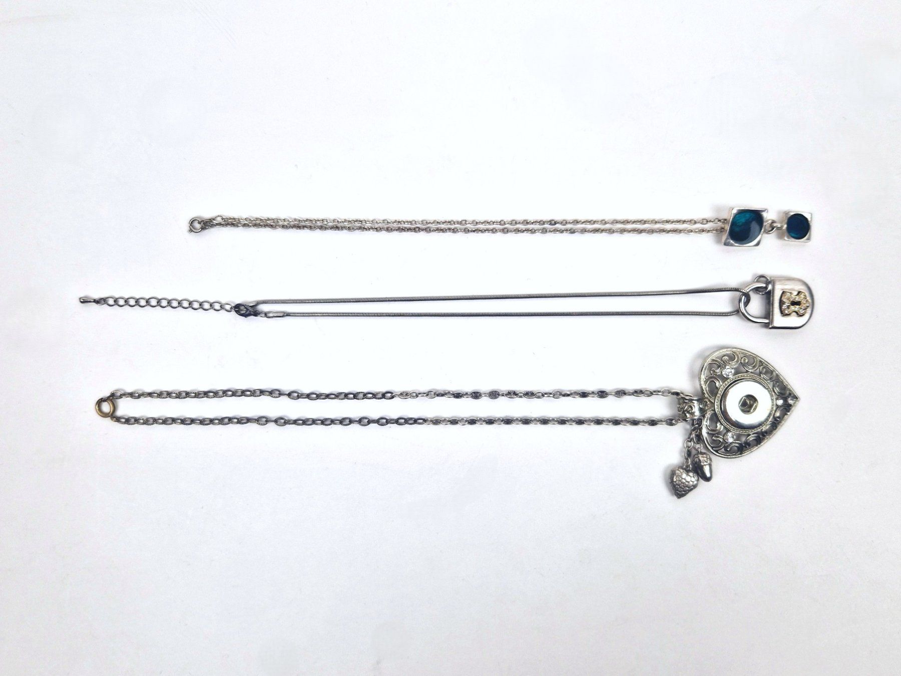Ketten: Schmuck-Set (3 Stück) – Gebraucht aus Basel von Restwert_Basel 5