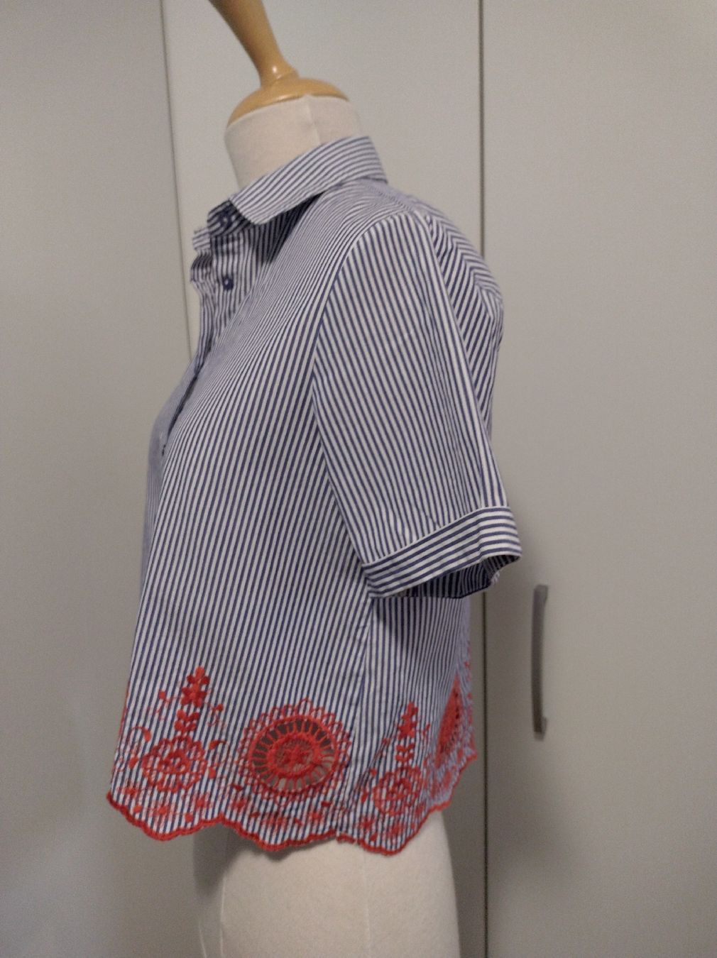 Zara Camicette: Zara Basic Bluse, Grösse S, gestreift mit Spitze! – Usato da Siebnen venduto da greenpingu 4