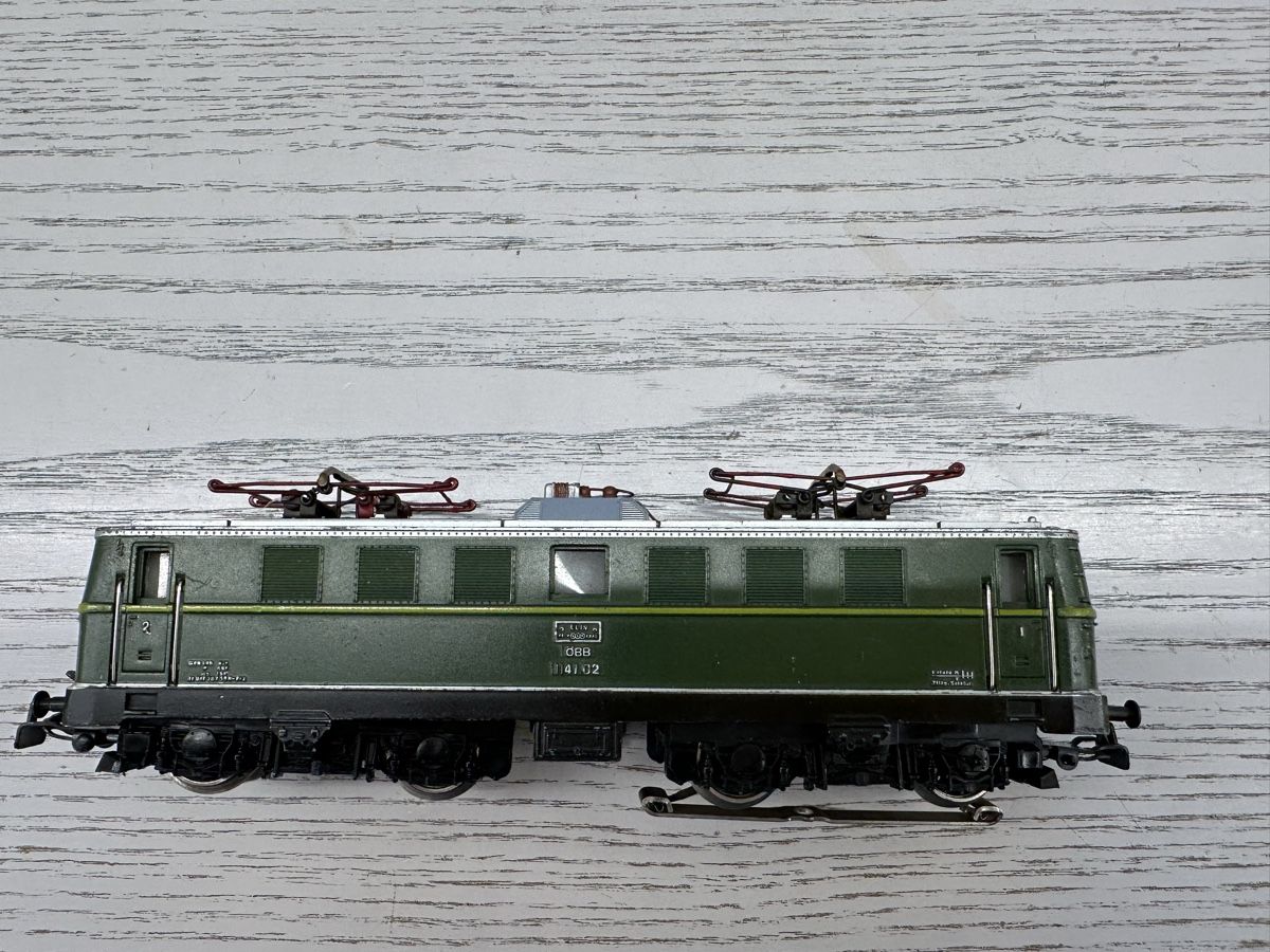 Märklin Modelleisenbahnen: Märklin 3036 ÖBB BR 1141 – Gebraucht aus Lupsingen von New-Haven 3
