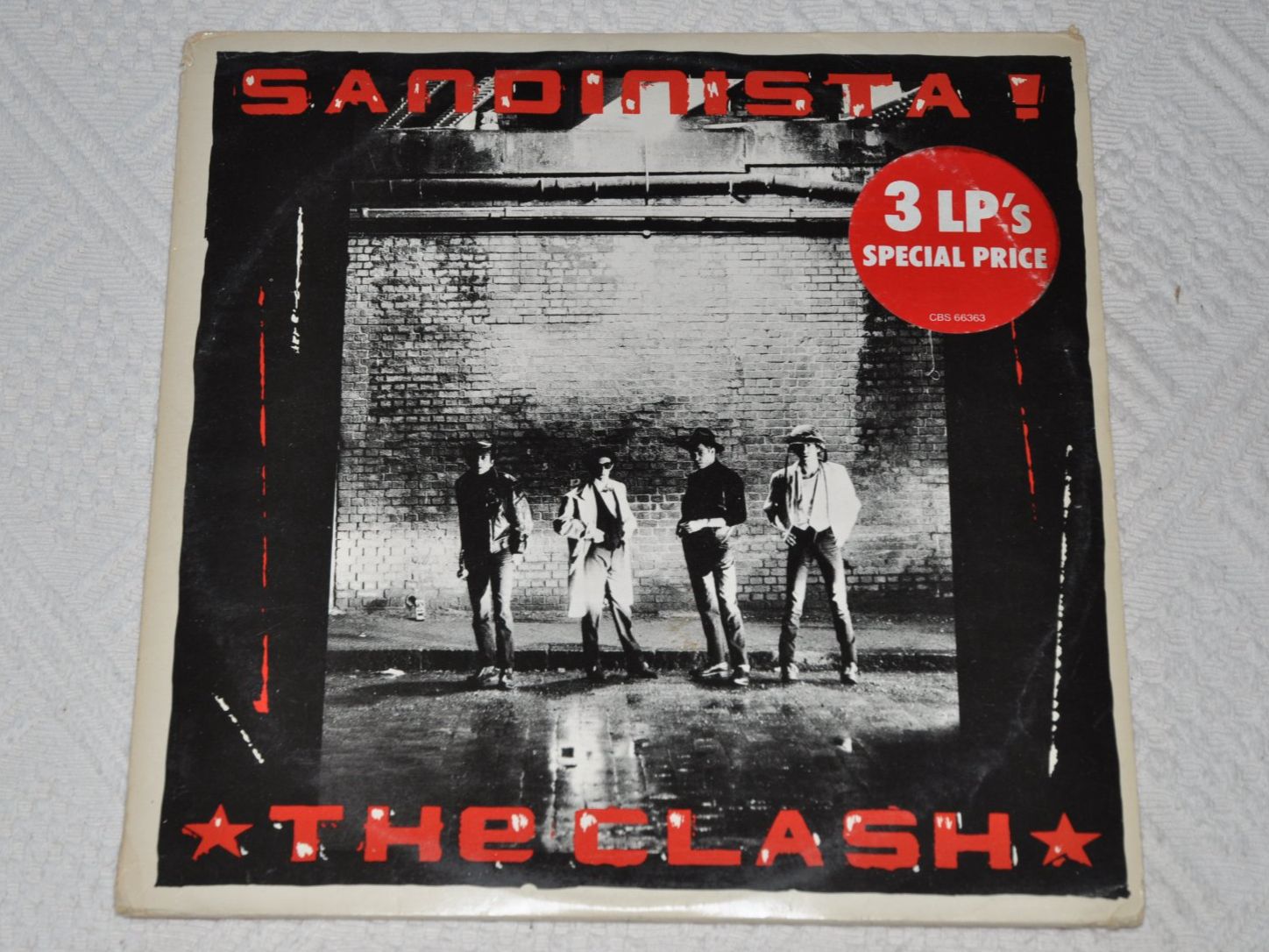 Dischi in vinile: 3 LPs The Clash - Sandinista! – Usato da Boll venduto da Theodora15