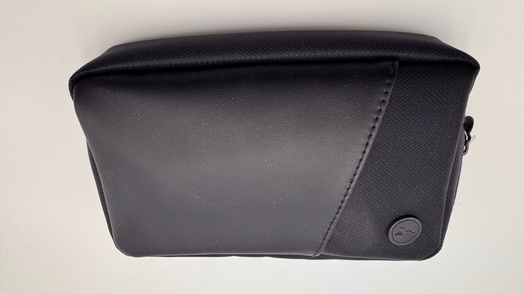 Custodie per cosmetici: Lufthansa Business Class Amenity Kit – Usato da Jonen venduto da FrankWisnewski 1