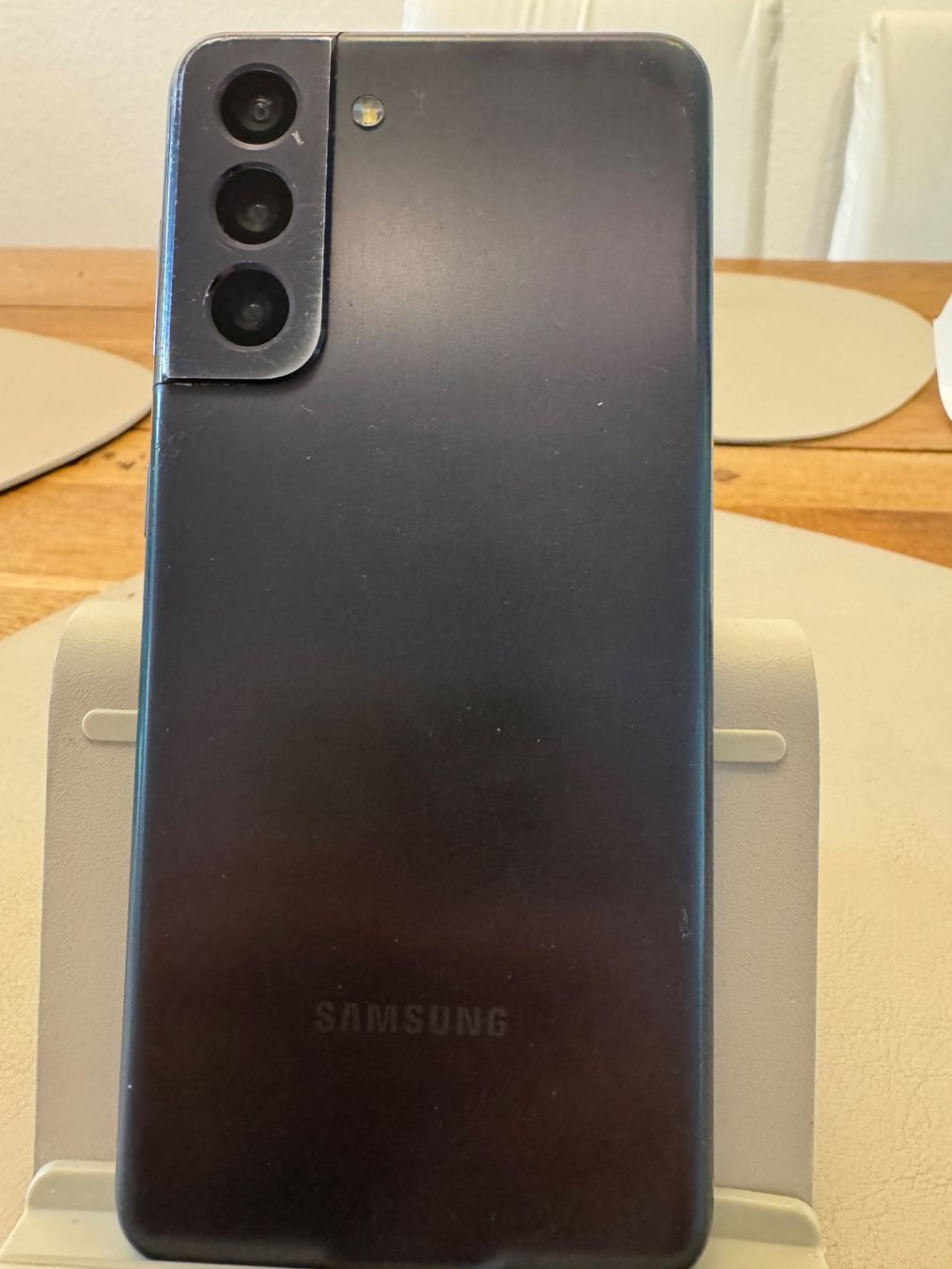 Samsung Telefoni cellulari / Smartphones: Samsung Galaxy s21 5G – Difettoso da Adliswil venduto da Busys 3