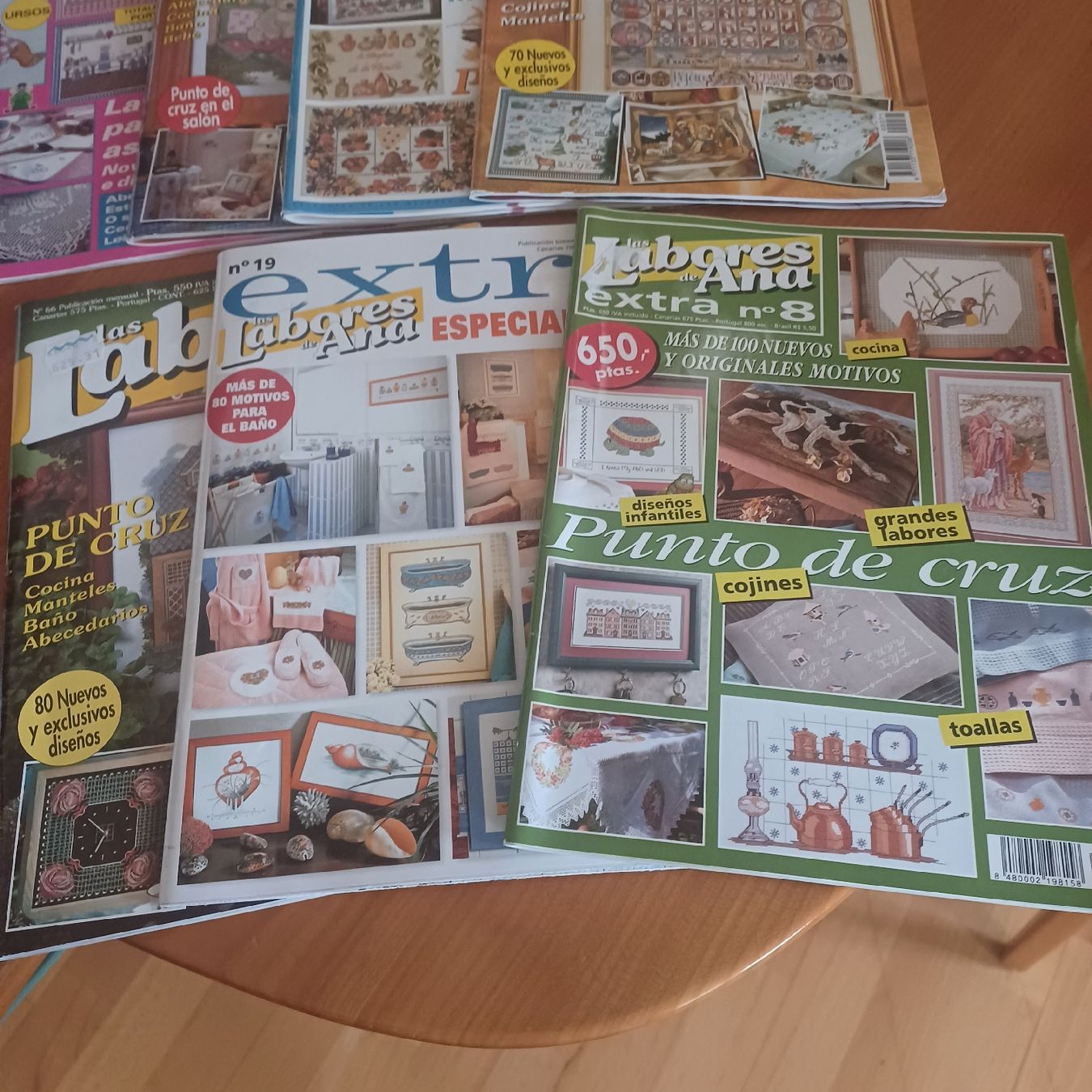 Riviste & Magazine: Handarbeitshefte, Zeitschriften , spanisch – Usato da Waldkirch venduto da Fantasia-101 1