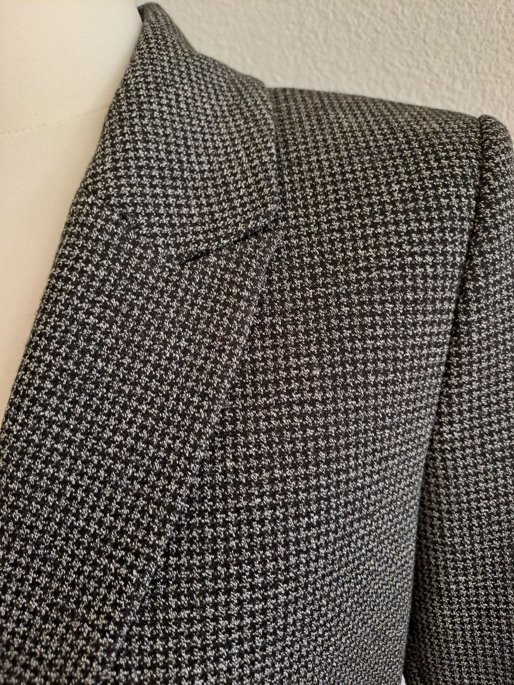 Comma Giacche: Blazer von Comma mit Pepita-Muster, Gr.34 – Nuovo (secondo la descrizione) da Volketswil venduto da ronbons 3