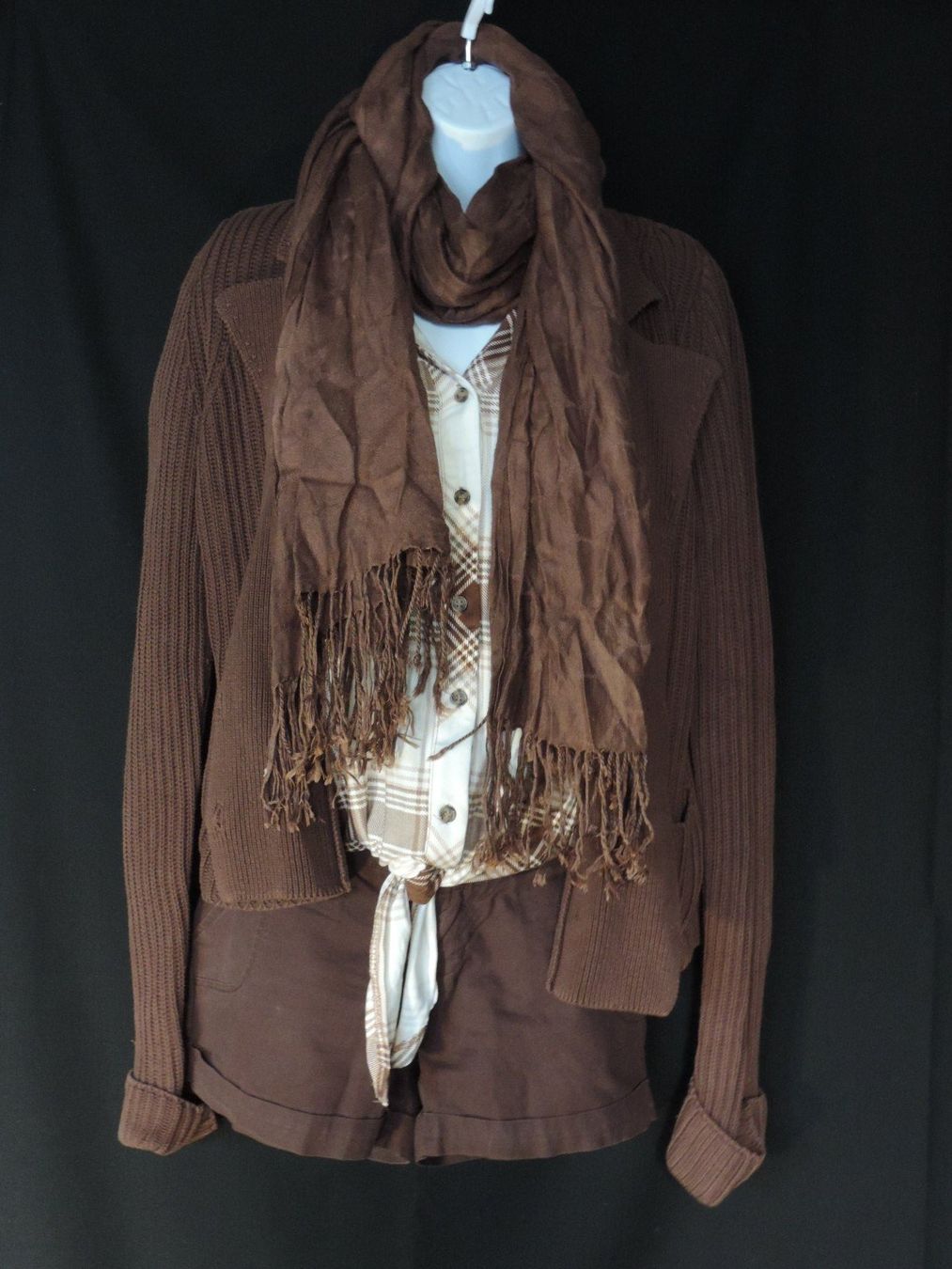 Lotti di vestiti: ensemble complet d'automne – Usato da Genève venduto da Axelle333