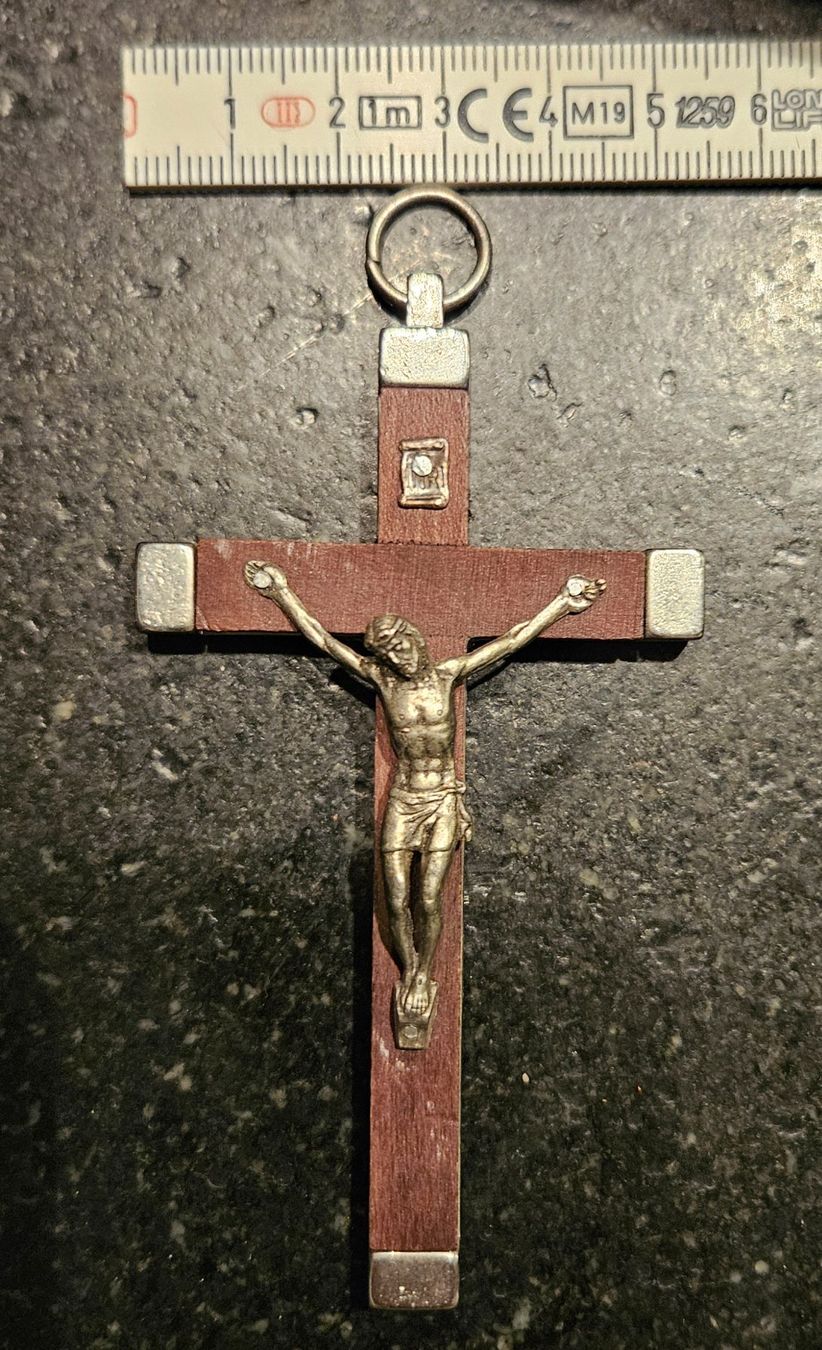 Anhänger: Croix – Gebraucht aus Erlach von roberto910 2